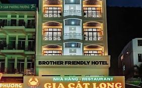 Brother Friendly - Gia Cat Long Hotel